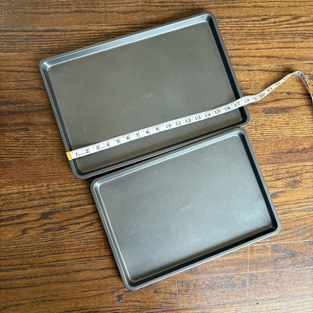 Oneida Thin Baking Sheets